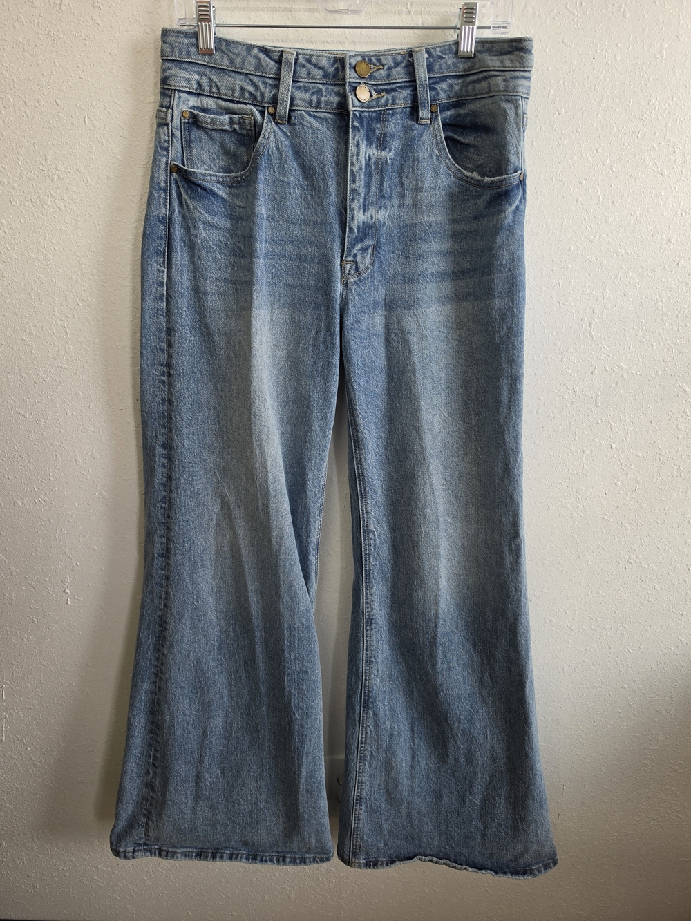 Petra 153 High Rise Flare Jeans 9/28 Double Button Medium Wash 70s